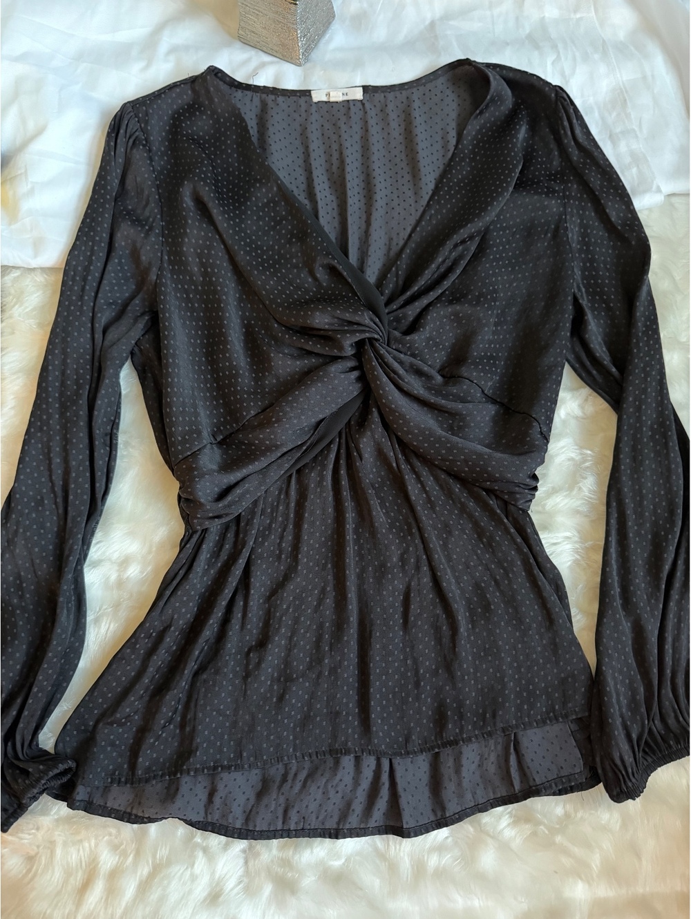 321 Pleione Black Long Sleeve Twist Front Blouse Size M